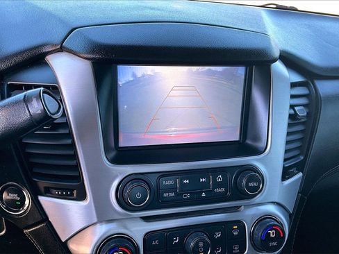 Used 2019 GMC Yukon XL SLT image 21