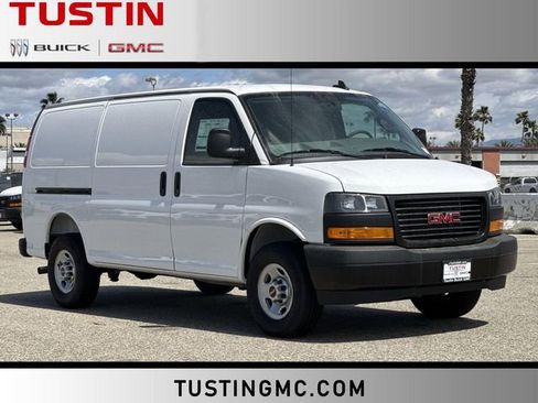 New 2026 GMC Savana 2500 w/ Driver Convenience Package image 1