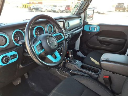 Used 2022 Jeep Wrangler Unlimited Sport image 11