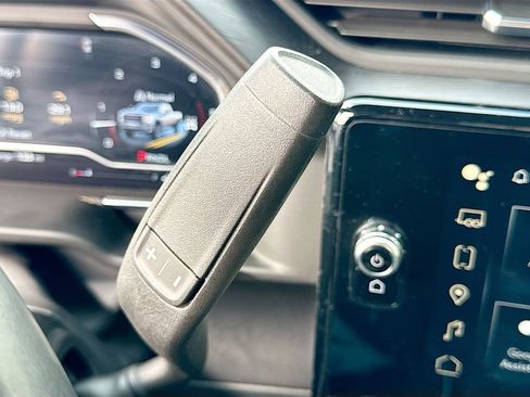 Certified 2024 GMC Sierra 2500 AT4X w/ AT4X AEV Edition image 17