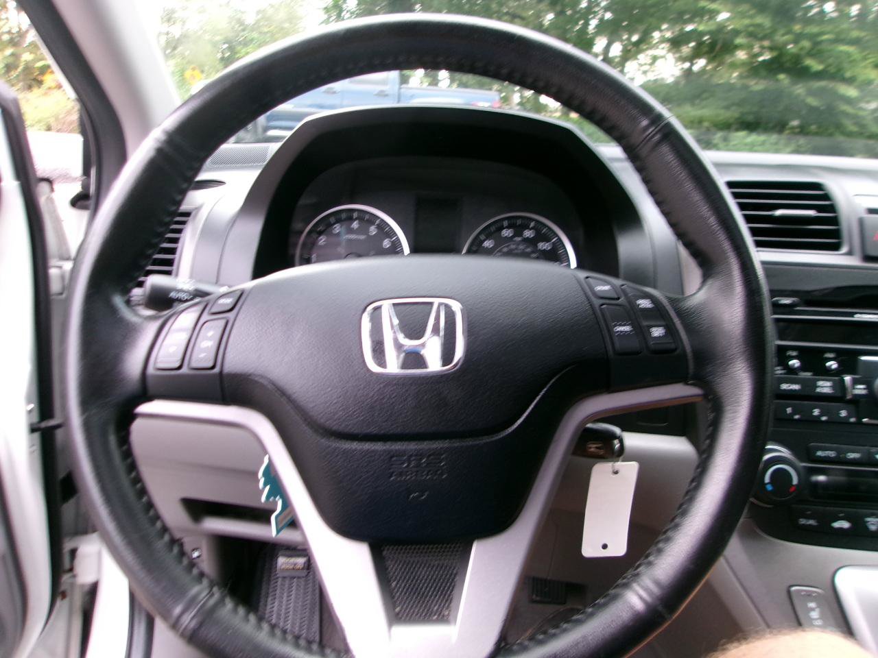 Used 2011 Honda CR-V EX-L image 17