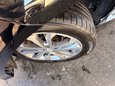 Used 2016 Mercedes-Benz GLE 350 4MATIC w/ Premium Package image 47