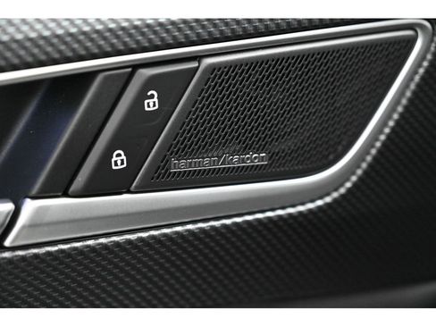 Used 2024 Volkswagen Atlas Cross Sport SEL Premium R-Line image 31