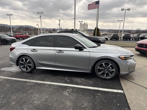 Used 2026 Honda Civic Sport Touring image 2