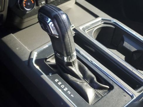 Used 2016 Ford F150 XLT w/ Equipment Group 302A Luxury image 20