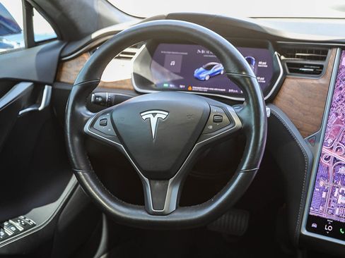 Used 2021 Tesla Model S Long Range Plus AWD/4WD image 15