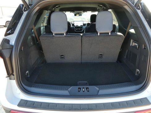 New 2027 Ford Explorer ST AWD/4WD image 11