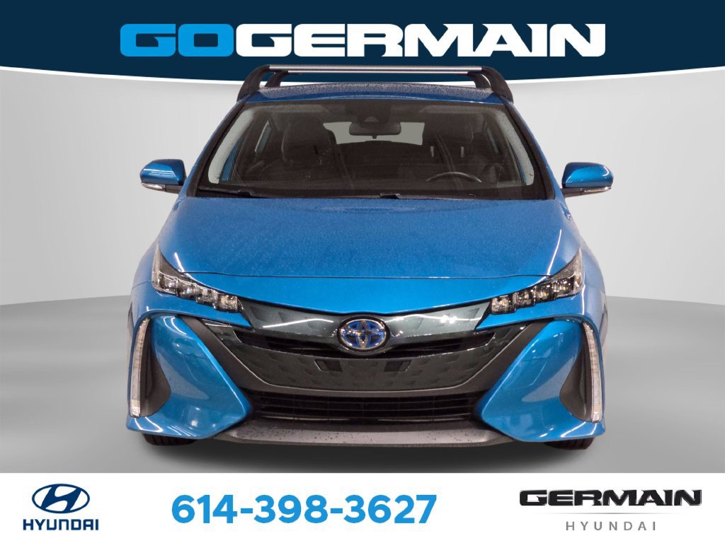 Used 2022 Toyota Prius Prime XLE FWD image 2