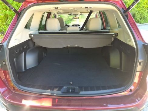 Used 2022 Subaru Forester Premium AWD/4WD image 9