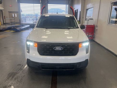 Used 2025 Ford Maverick XL w/ Equipment Group 102A AWD/4WD image 9