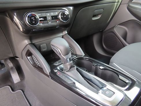 New 2026 Chevrolet TrailBlazer LT w/ Convenience Package AWD/4WD image 6