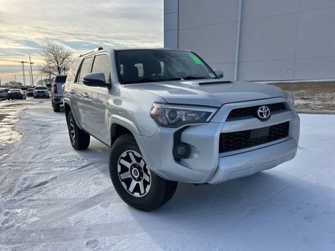 Used 2022 Toyota 4Runner TRD Off-Road Premium image 1