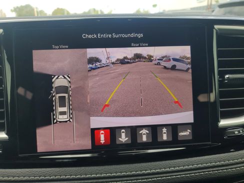 New 2026 Chrysler Pacifica Select image 17