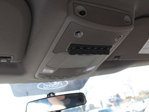 Used 2019 Ford F350 XL w/ Power Equipment Group image 18