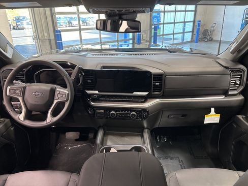 New 2026 Chevrolet Silverado 2500 LTZ w/ LTZ Plus Package image 13