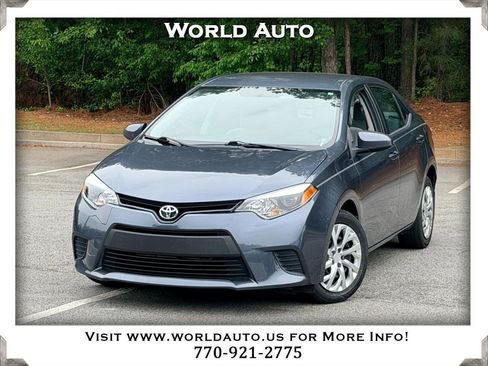 Used 2014 Toyota Corolla LE FWD image 1