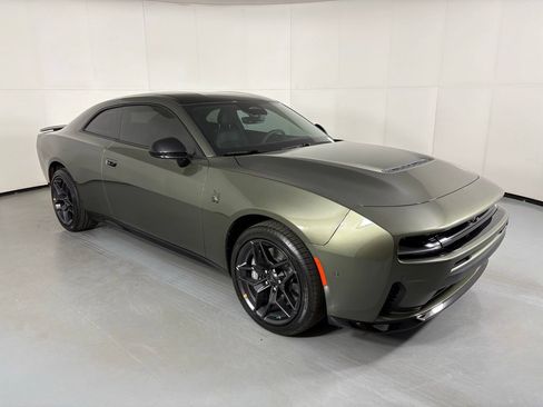 New 2026 Dodge Charger Scat Pack w/ Blacktop Package AWD/4WD image 2