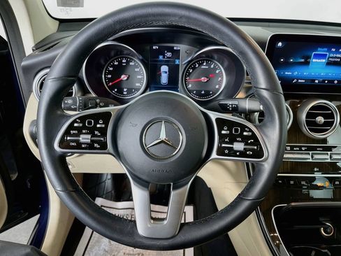 Used 2021 Mercedes-Benz GLC 300 w/ Premium Package image 14