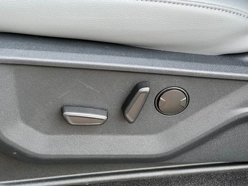 New 2025 Ford F150 Lightning Flash AWD/4WD image 14