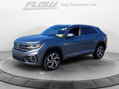 Used 2020 Volkswagen Atlas Cross Sport SEL R-Line image 4