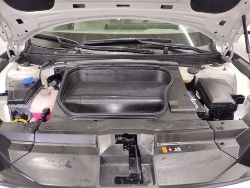 Certified 2025 Hyundai Ioniq 6 SEL image 10