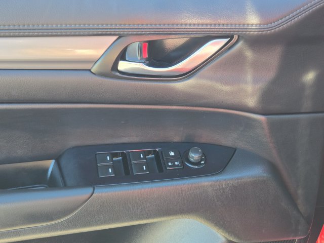 Used 2019 MAZDA CX-5 Touring FWD image 17
