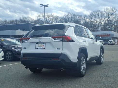 Used 2023 Toyota RAV4 XLE w/ Convenience Package AWD/4WD image 4
