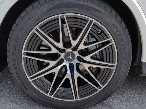 Used 2025 Mercedes-Benz GLC 43 AMG 4MATIC image 11