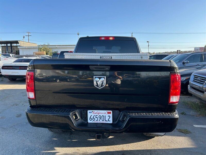 Used 2018 RAM 1500 Express RWD image 34