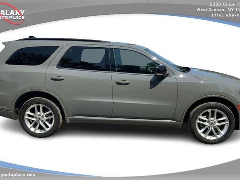 Used 2024 Dodge Durango GT AWD/4WD image 4