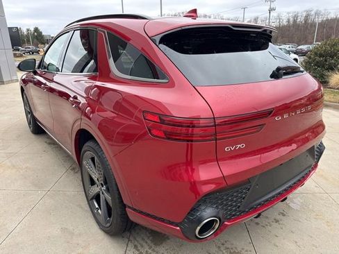 Used 2023 Genesis GV70 2.5T Sport Prestige w/ Sport Prestige Package image 5