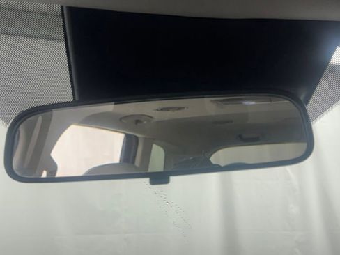 Used 2022 Kia Telluride S FWD image 31