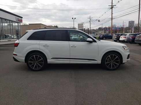 Used 2023 Audi Q7 3.0T Prestige AWD/4WD image 2