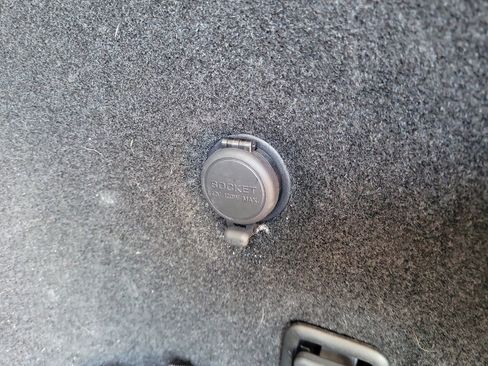 Used 2019 Nissan Murano SV w/ Premium Package image 11