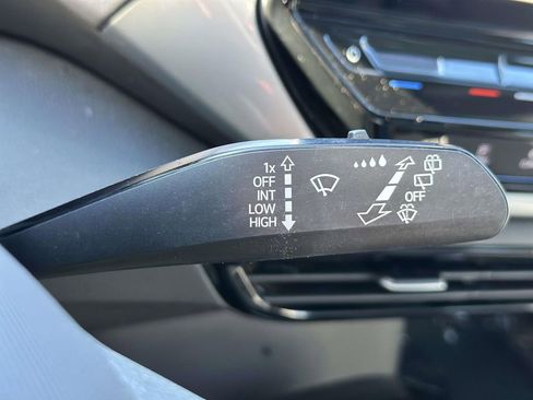 Used 2023 Volkswagen ID.4 Pro S Plus image 22