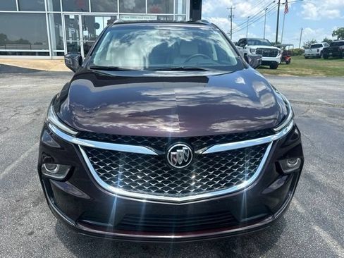 Used 2023 Buick Enclave Avenir FWD image 3