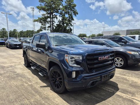 Used 2020 GMC Sierra 1500 Elevation w/ Elevation Value Package RWD image 2