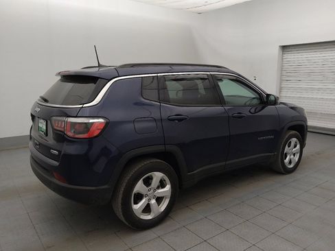 Used 2018 Jeep Compass Latitude w/ Popular Equipment Group AWD/4WD image 10