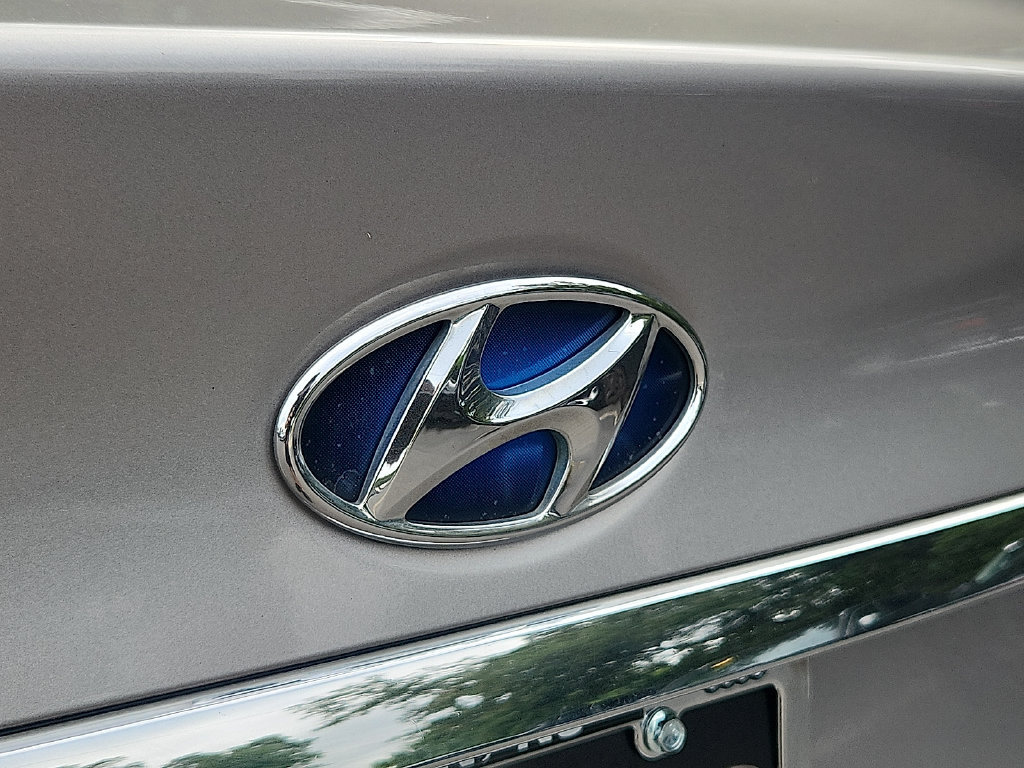 Used 2011 Hyundai Sonata Hybrid FWD image 28