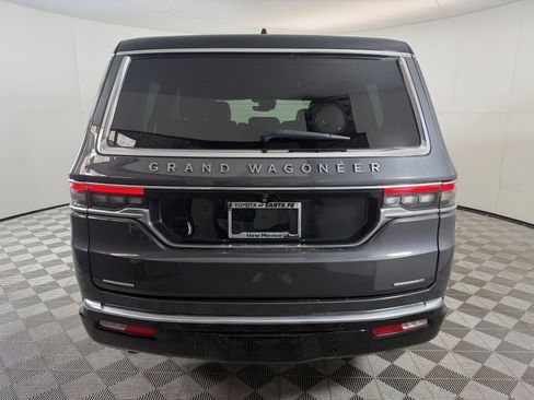 Used 2022 Jeep Grand Wagoneer Series I AWD/4WD image 10
