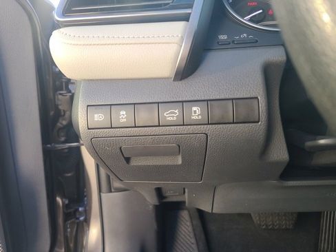 Used 2023 Toyota Camry LE image 25