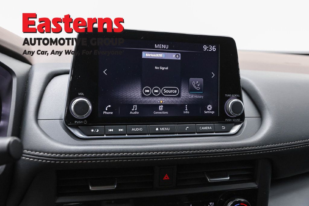 Used 2023 Nissan Rogue S AWD/4WD image 21