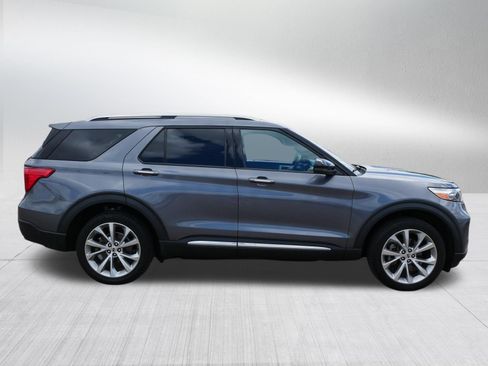 Certified 2021 Ford Explorer Platinum w/ Equipment Group 601A AWD/4WD image 8