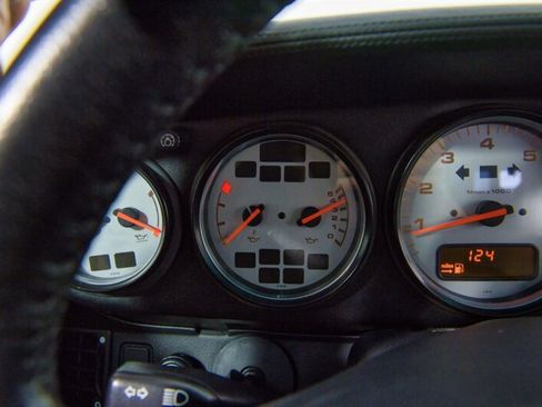 Used 1997 Porsche 911 Turbo AWD/4WD image 22