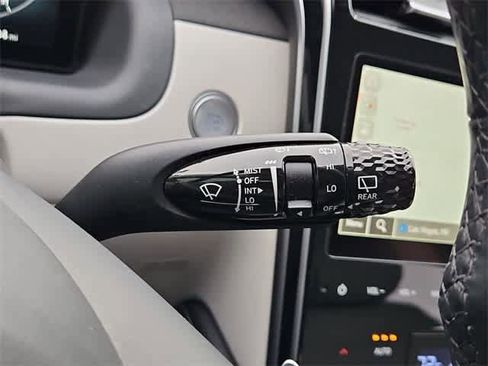 Used 2023 Hyundai Tucson SEL w/ Cargo Package image 26