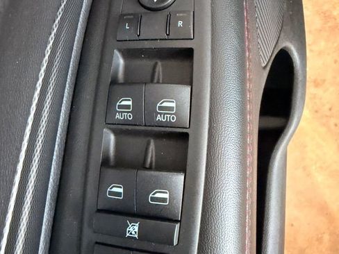 Used 2025 Dodge Durango GT image 10