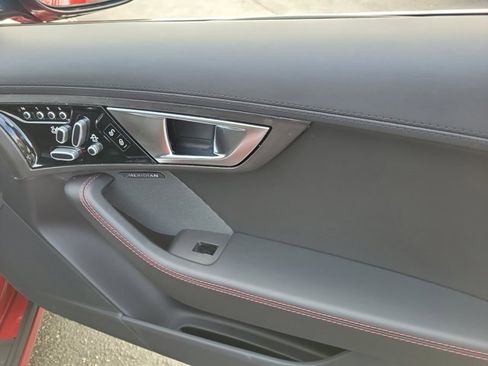 Used 2014 Jaguar F-TYPE S image 6