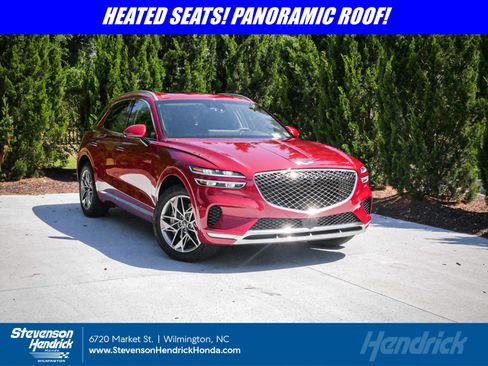 Used 2023 Genesis GV70 2.5T w/ Advanced Package AWD/4WD image 1