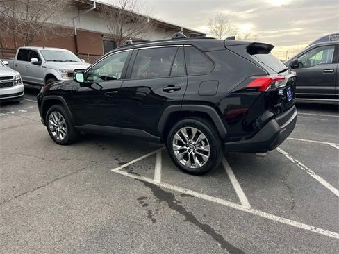 Used 2024 Toyota RAV4 XLE Premium image 6