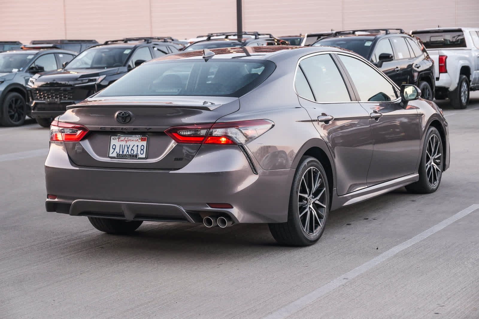 Certified 2024 Toyota Camry SE w/ Convenience Package FWD image 4